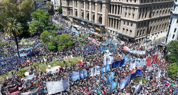 Libertad a los detenidos en protesta contra la Ley Bases de Milei y el proceso revolucionario argentino